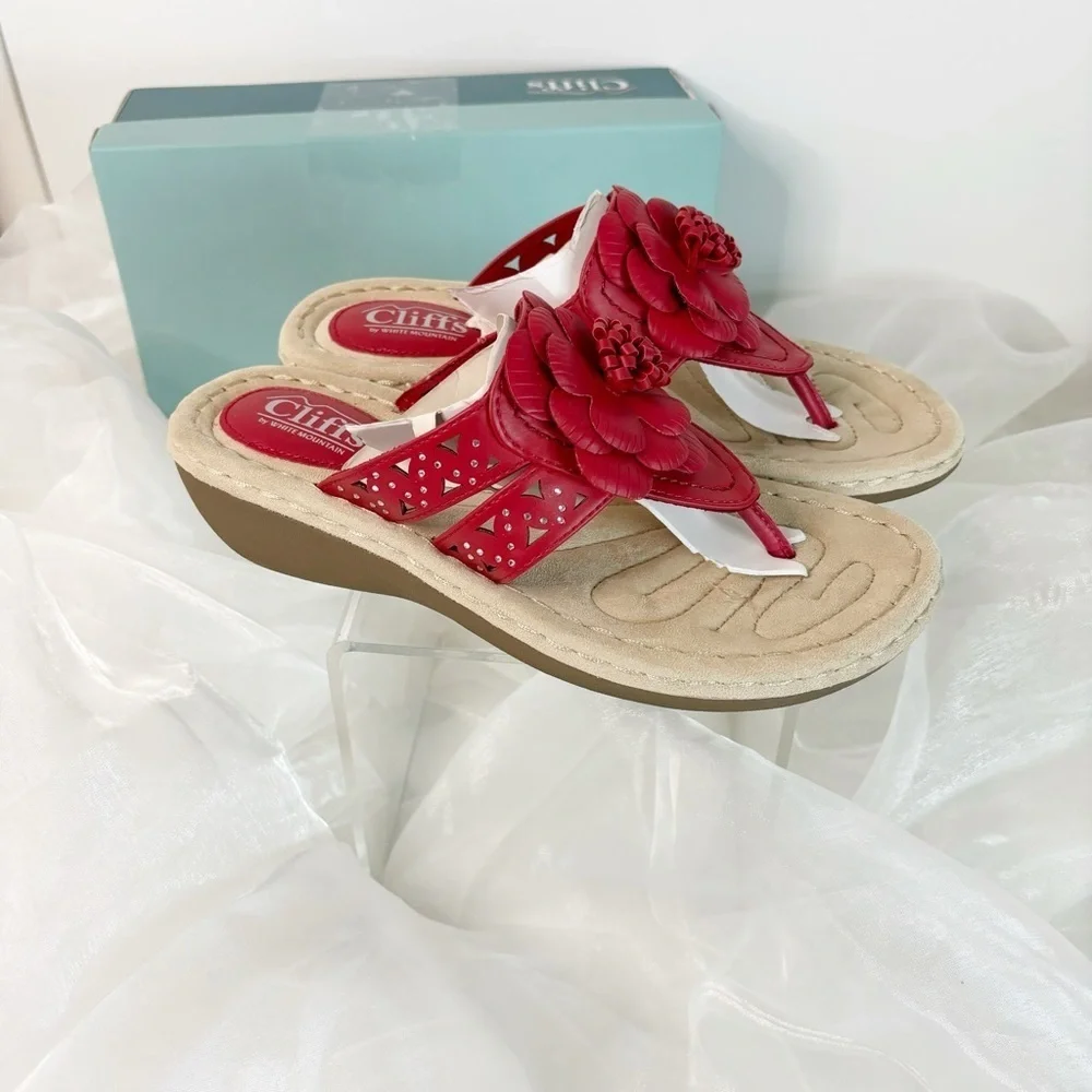 Women's Cliffs by White Mountain Cynthia Thong Sandal Berry Red Smooth